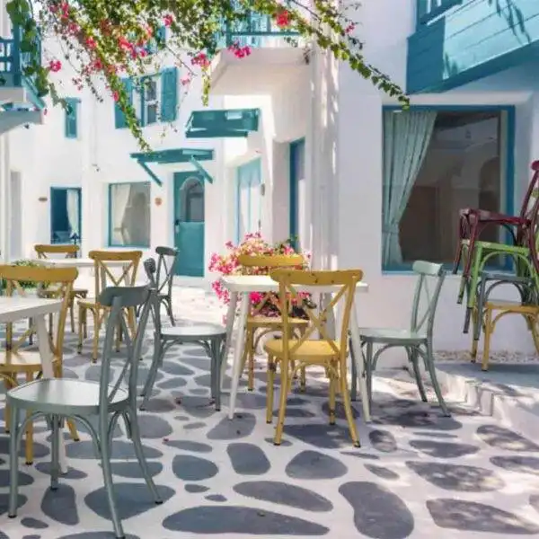 chaises-terrasse-bistrot-metal-vieilli-retro