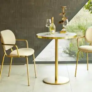 Table-restaurant-cerclage-laiton-Lux