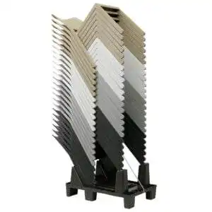 Chaises-empilables-restaurant-plastique-Emo